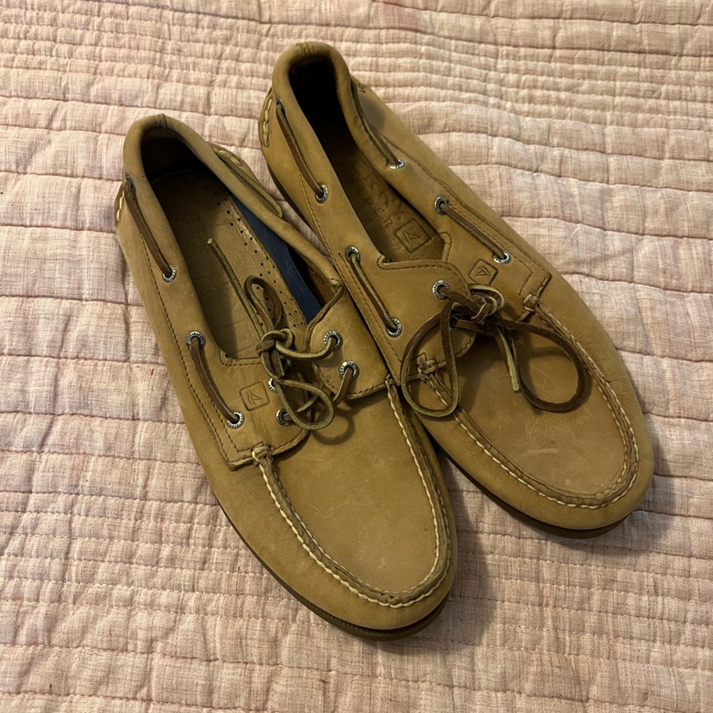 Like New Sperry Slip Ons